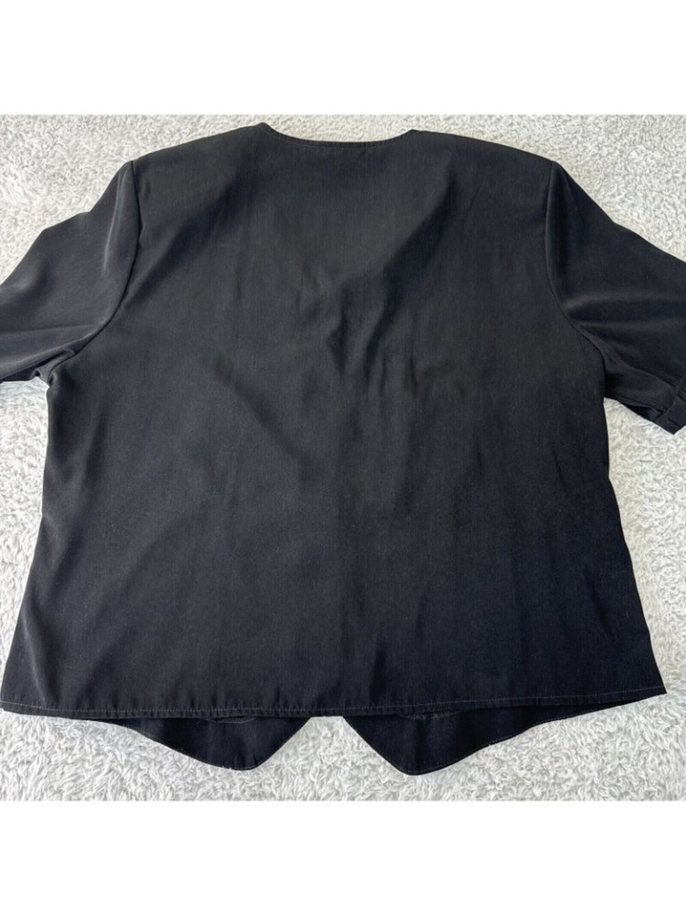 Notations Womens Black Button-Down Short-Sleeve Blouse Size 18 V-Neck Light - Picture 4 of 12